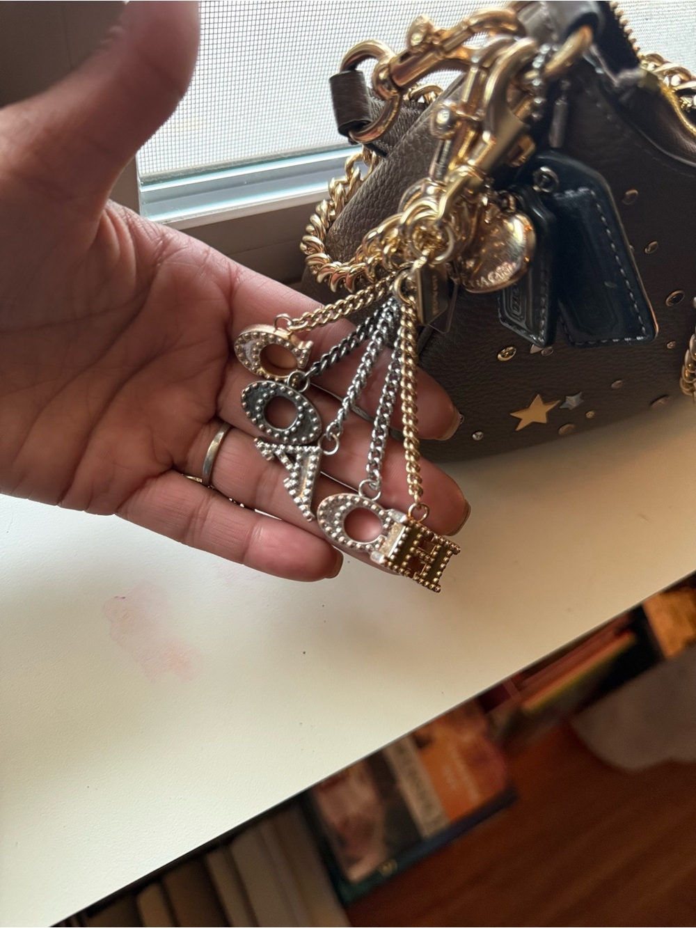 24 HRS SALE*****NWT COACH CCZ99 Teri Shoulder Bag With Rivets Gold/Dark Stone - Picture 6 of 11